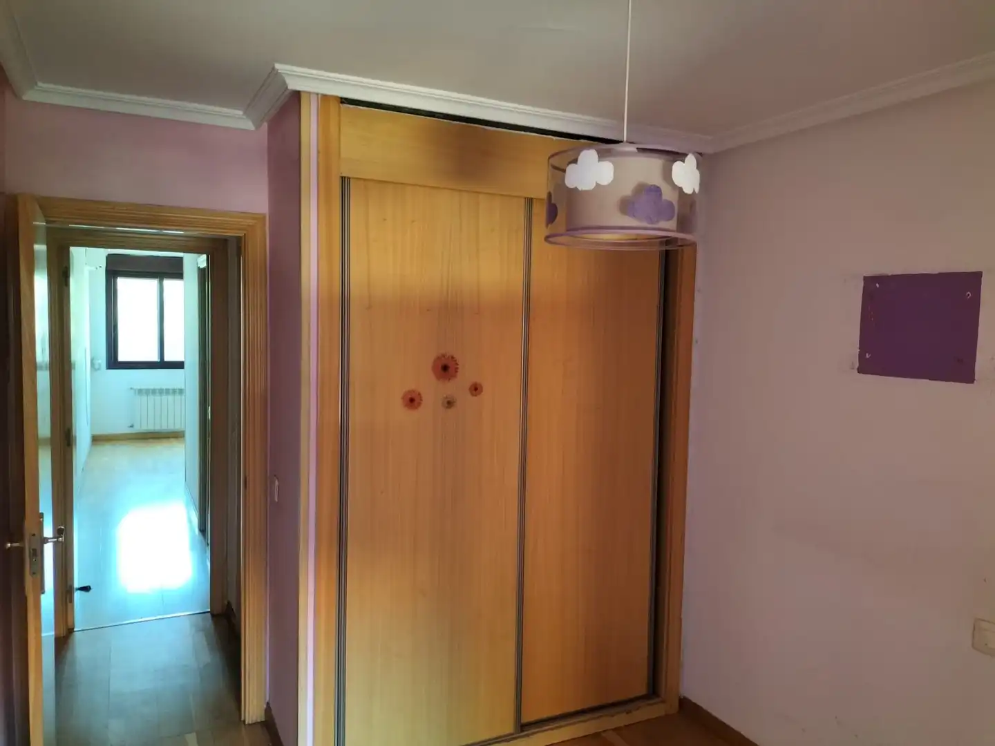 Habitación de Piso en venta en Madrid con Jardín privado, Trastero y Alarma