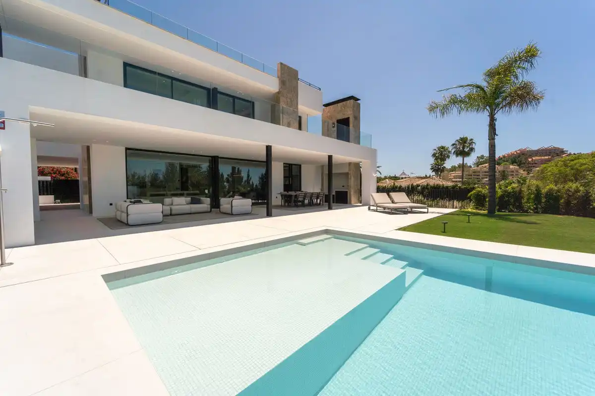 Flat with lift for sale in Avenida de Julio Iglesias s/n, imagen 3