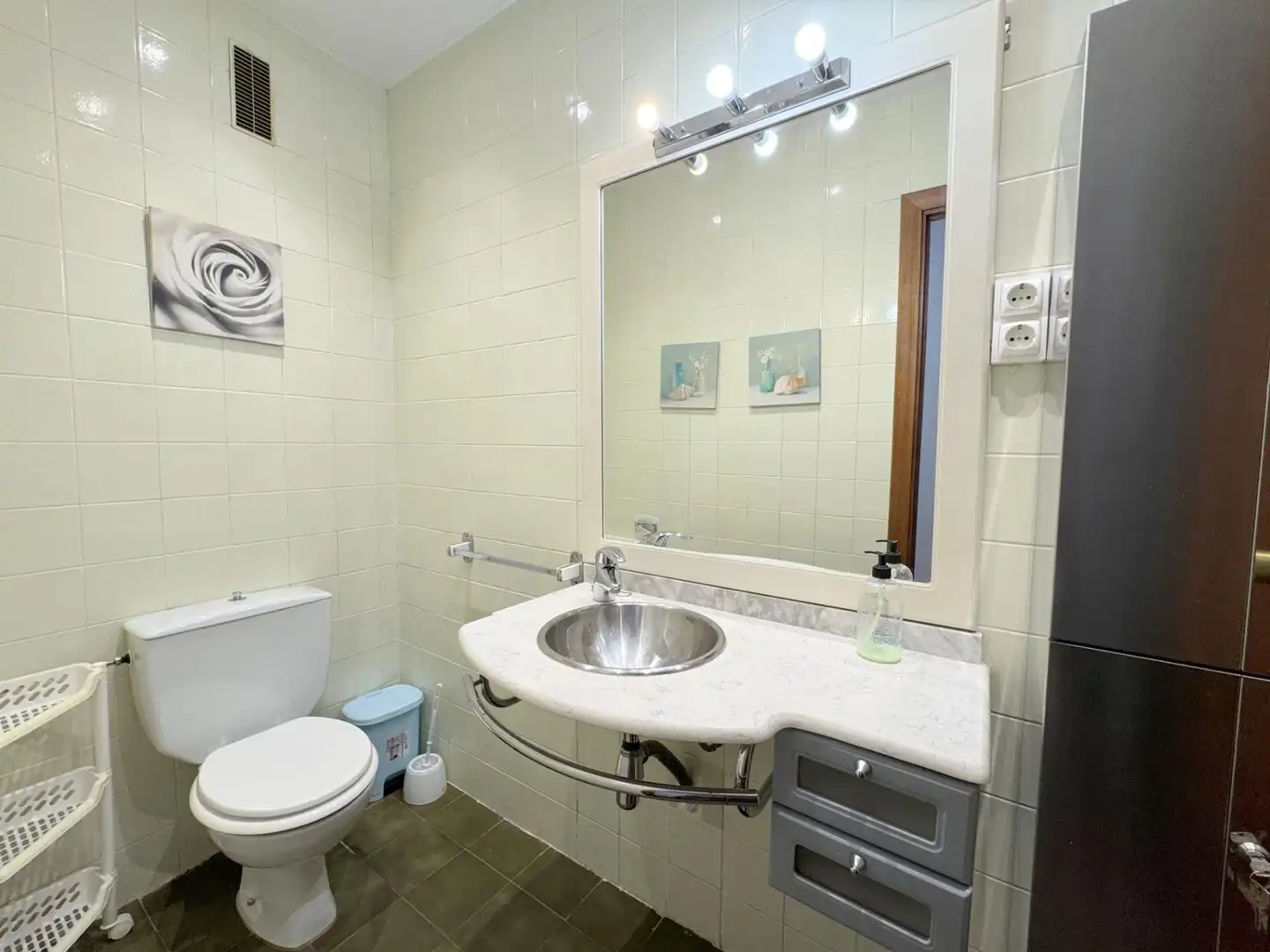 Wohnung zur Miete in Calle del Capitán Peñas, Santo Tomás