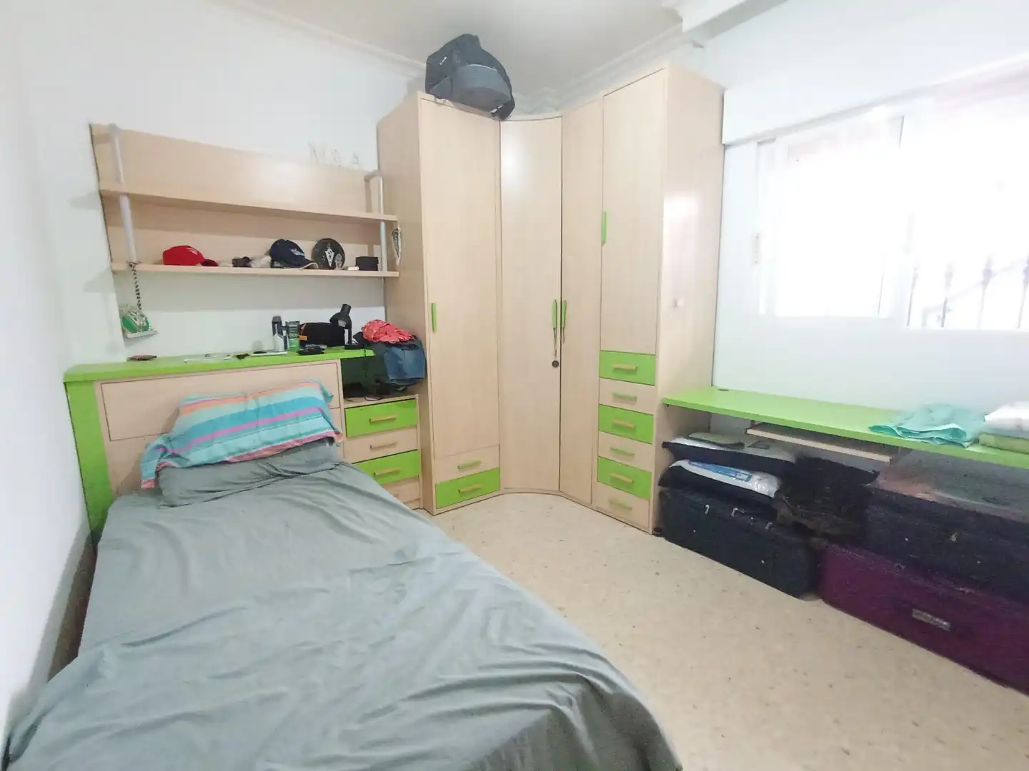 Dormitori de Casa o xalet en venda en Dos Hermanas amb Aire condicionat, Terrassa i Traster