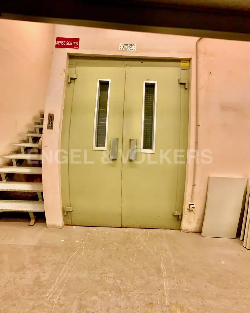 Business premises to rent in Centre, imagen 7