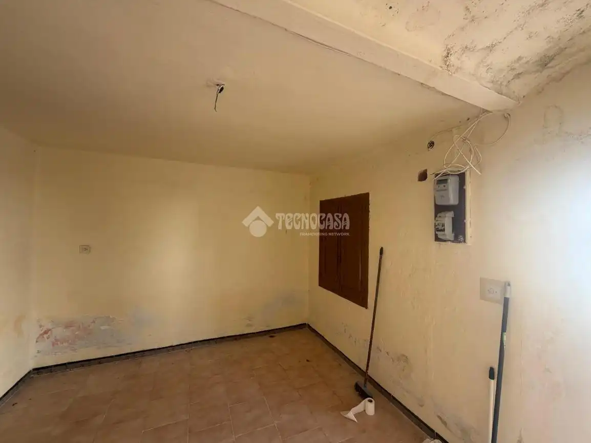 Casa adosada en venta en Espeluy