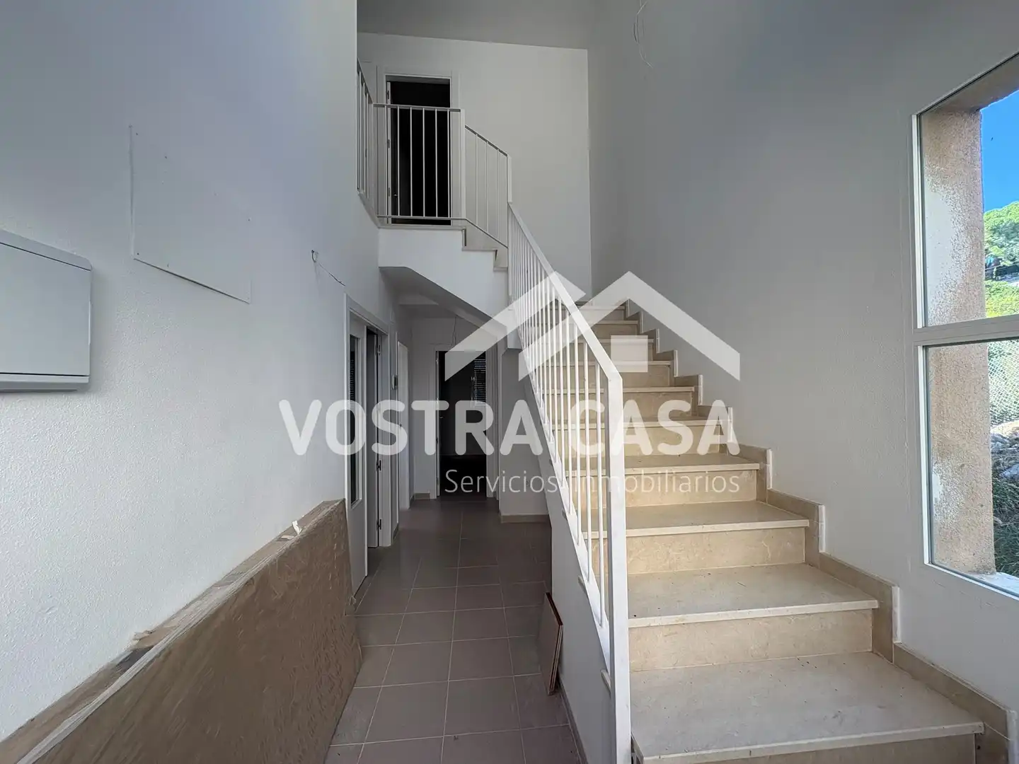 Chalet en venta en CL FOIA DE BUNYOL 65 Pt04, imagen 2