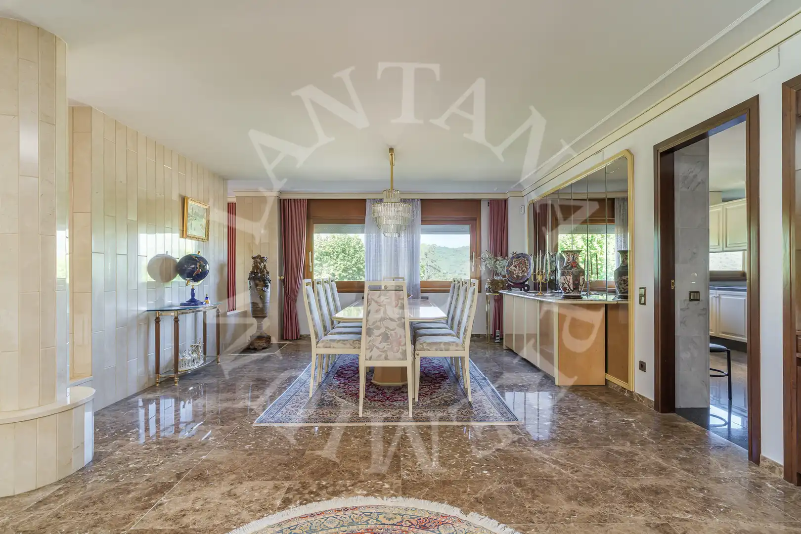 Comedor de Casa o chalet en venta en La Garriga con Aire acondicionado, Calefacción y Jardín privado