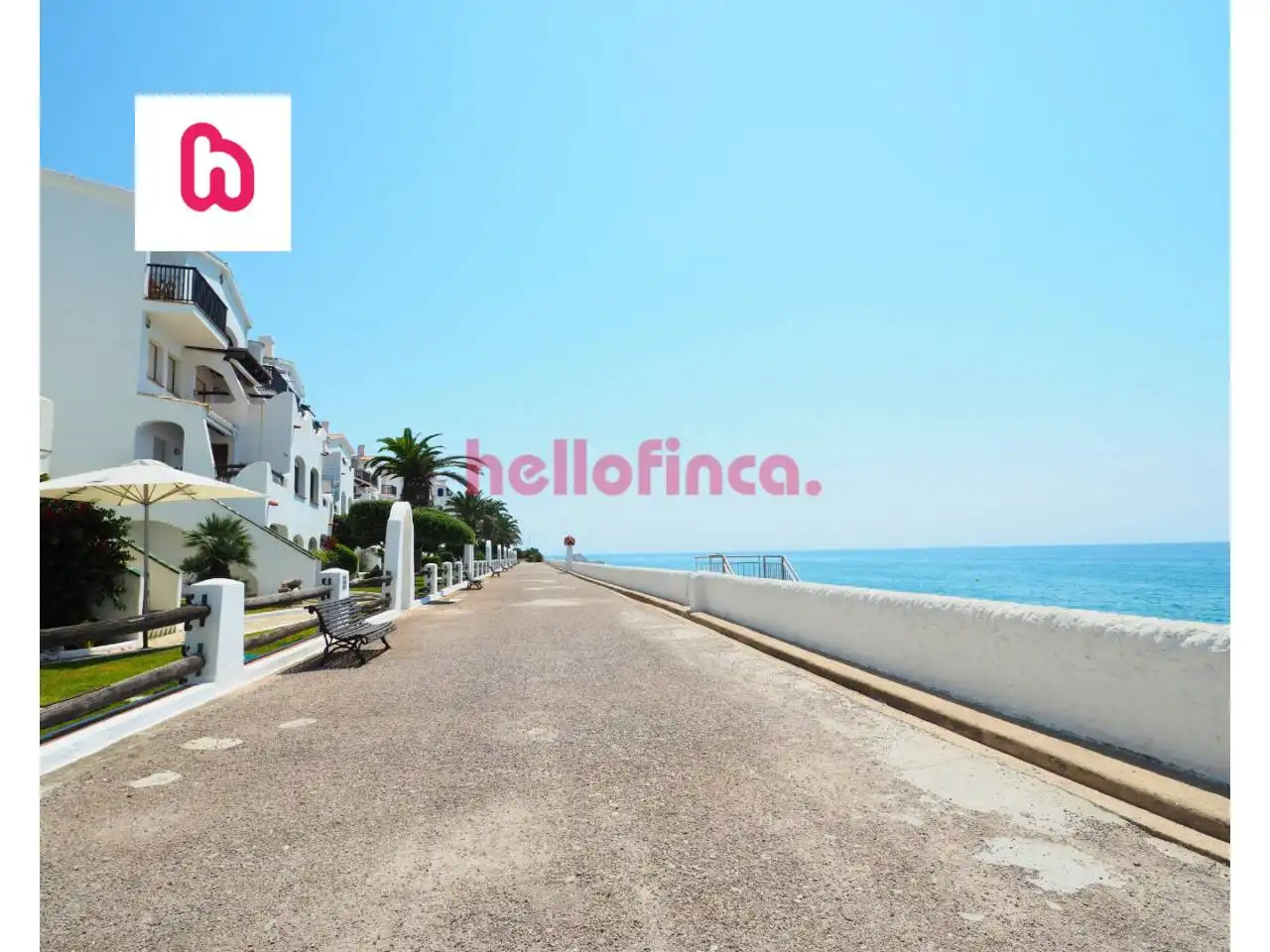 Exterior view of Flat for sale in Vilanova i la Geltrú  with Air Conditioner, Heating and Private garden