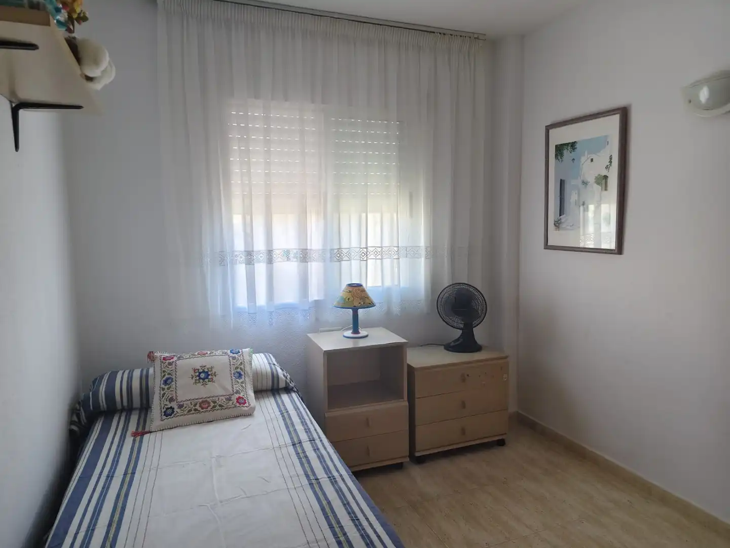 Dormitori de Apartament de lloguer en Orihuela amb Aire condicionat, Calefacció i Moblat