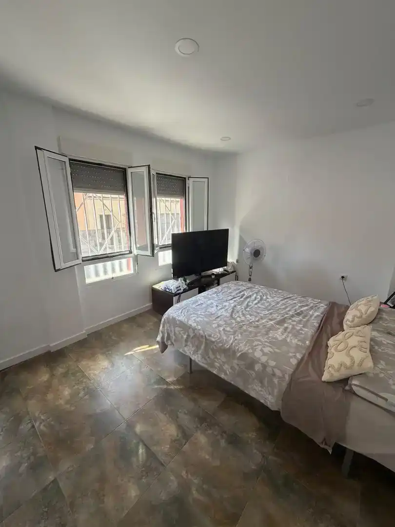 Habitación de Piso en venta en Elche / Elx con Aire acondicionado