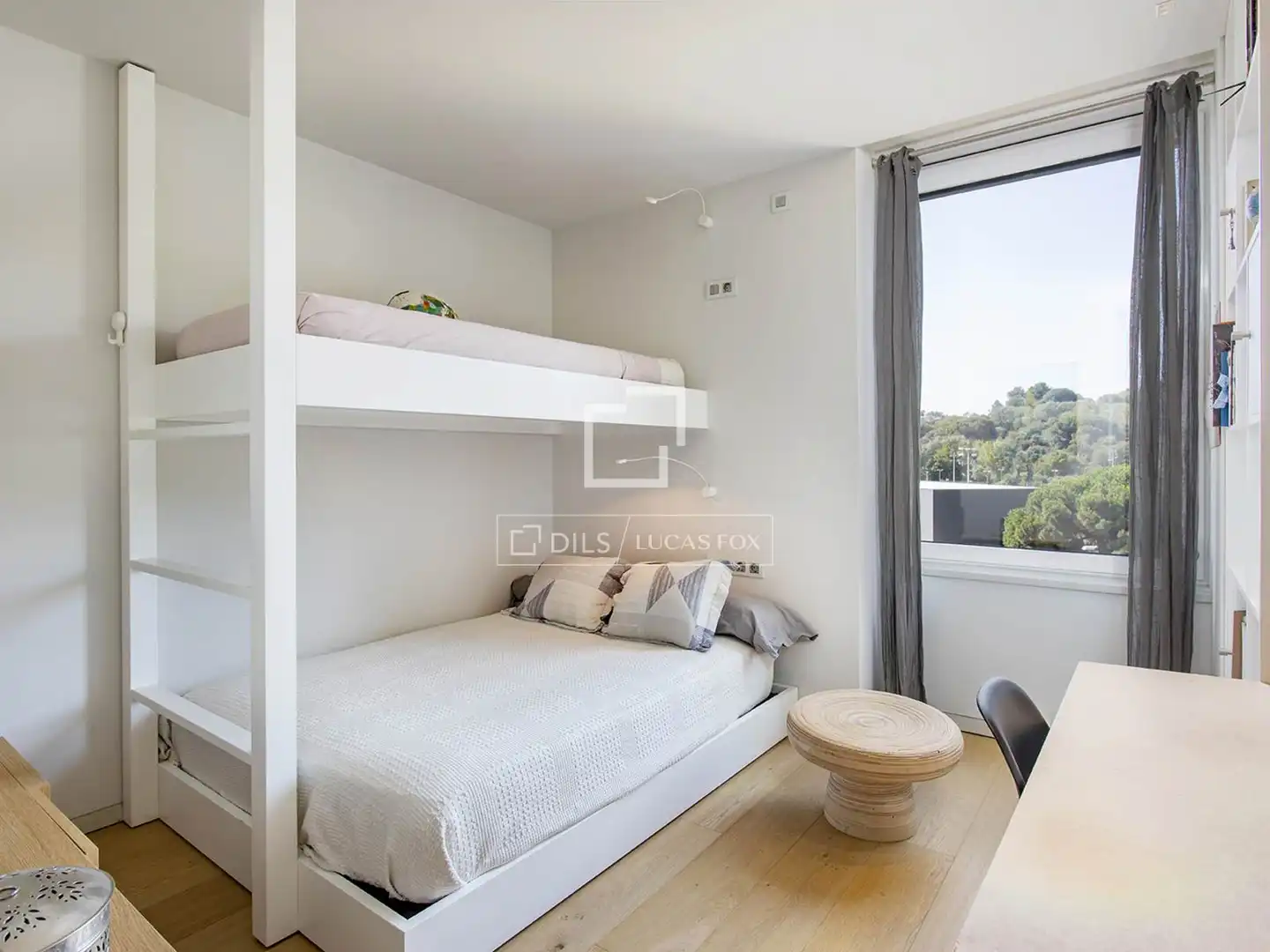 Bedroom of Houses for rent in Barcelona  with Air Conditioner, Heating and Private garden