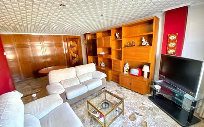 Living room of Flat for sale in  Zaragoza Capital