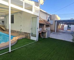 Swimming pool of House or chalet for sale in Torrevieja  with Air Conditioner, Heating and Terrace