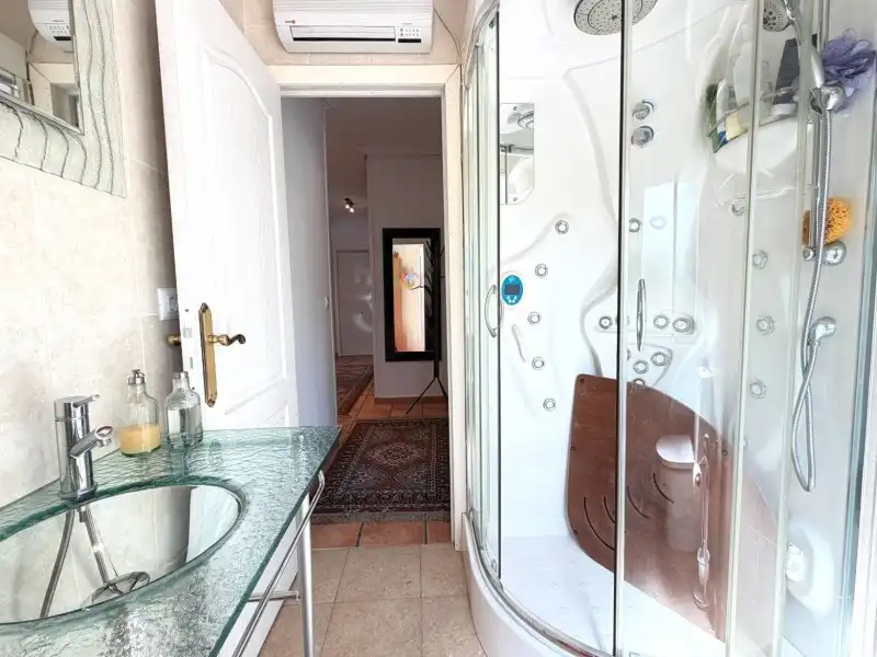 Bathroom of Flat for sale in El Espinar  with Heating