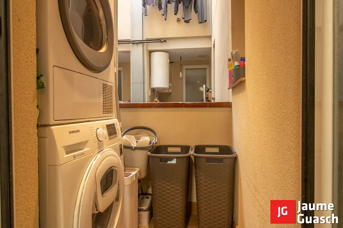 Wohnung zum Verkauf in Torredembarra mit Klimaanlage, Heizung und Parkett