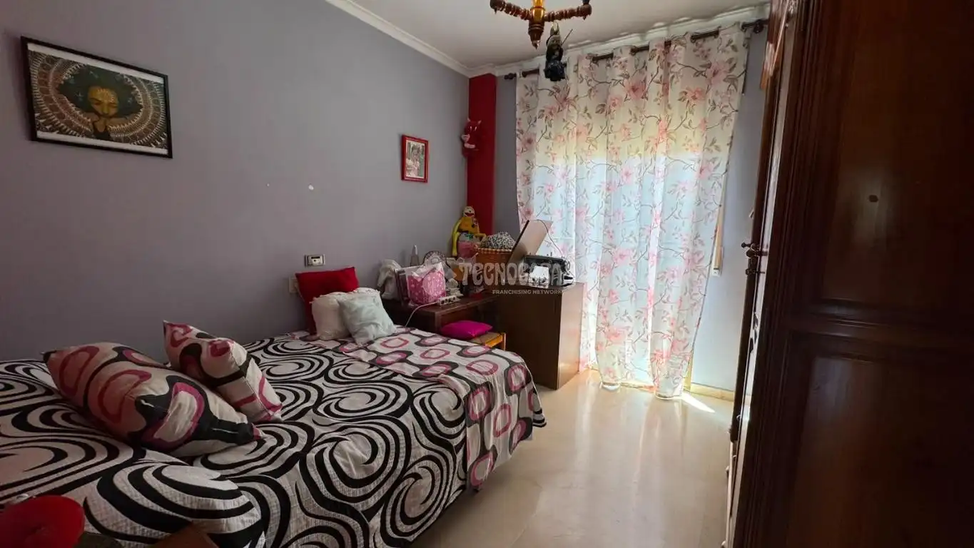 Dormitori de Àtic en venda en Albuñol