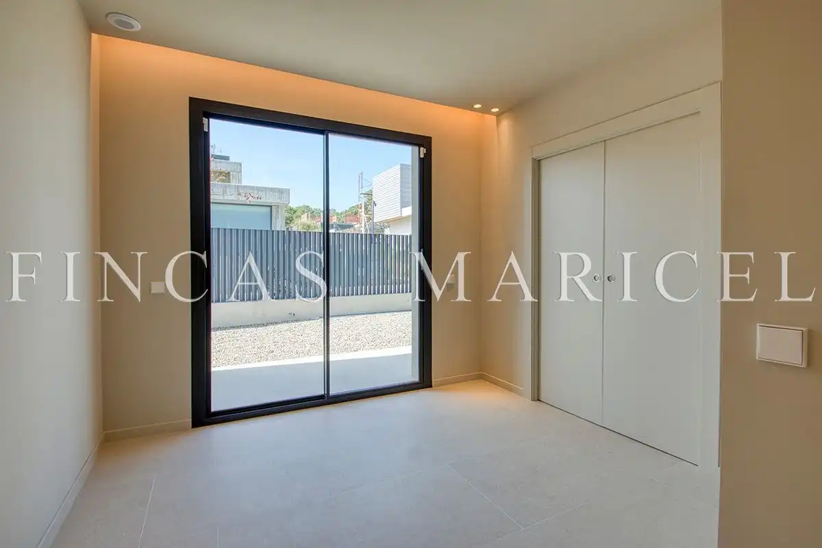 Terrace of Houses for sale in Sitges  with Air Conditioner, Heating and Private garden