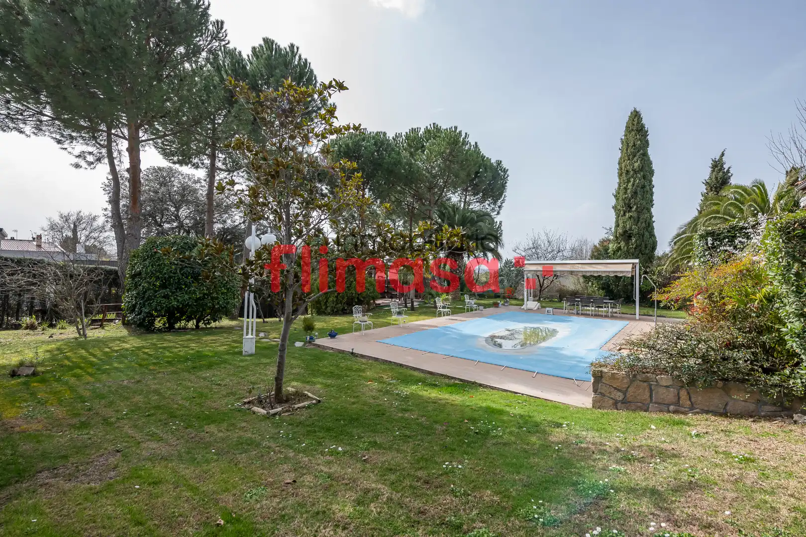 Jardí de Casa o xalet en venda en Villaviciosa de Odón amb Aire condicionat, Calefacció i Jardí privat