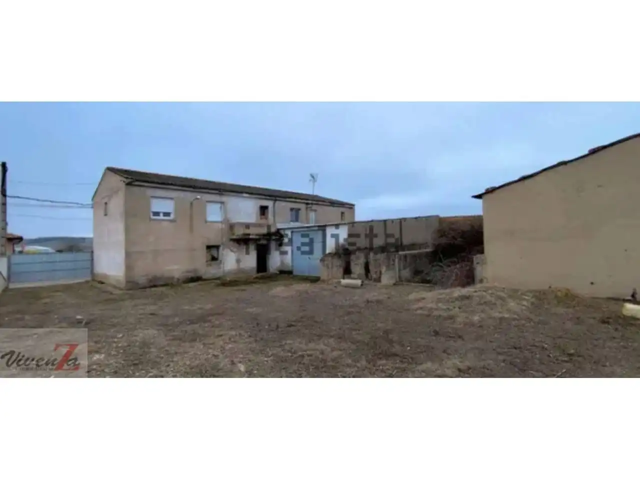 Casa o xalet en venda en Monfarracinos