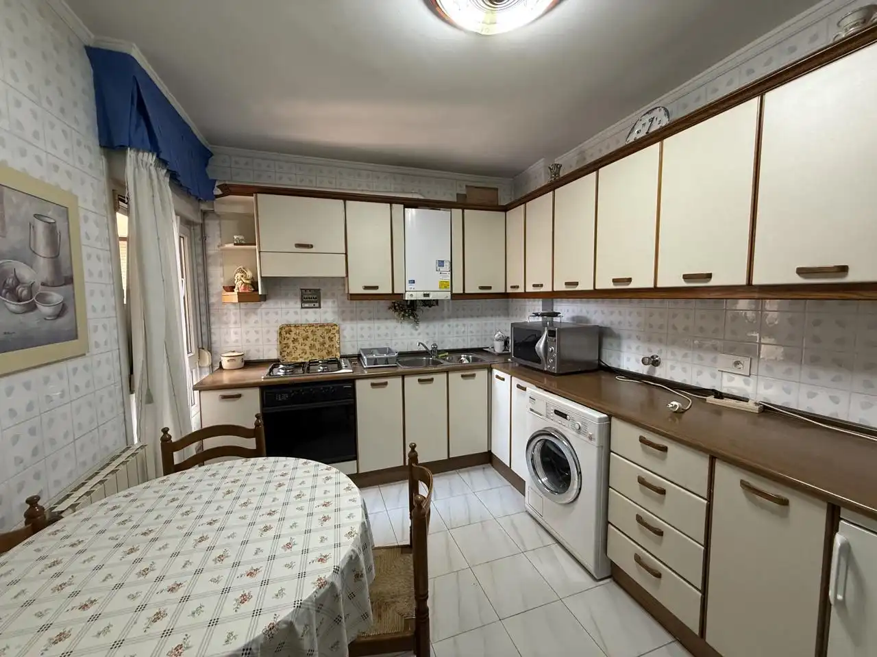 Kitchen of Flat for sale in Barakaldo   with Heating and Balcony