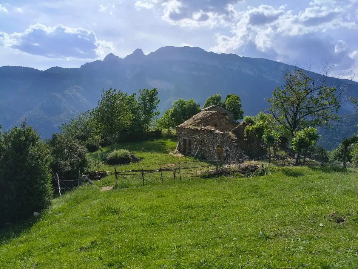 Finca rústica en venta en Puértolas