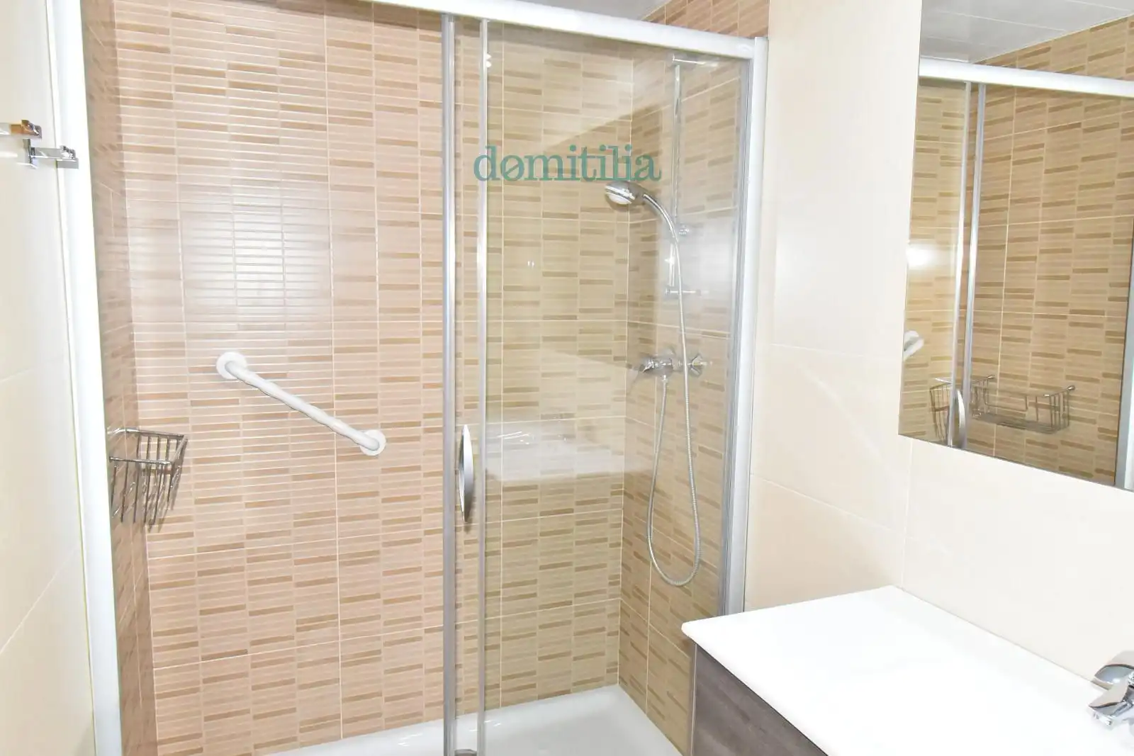 Flat for rent in Barberà, Eixample