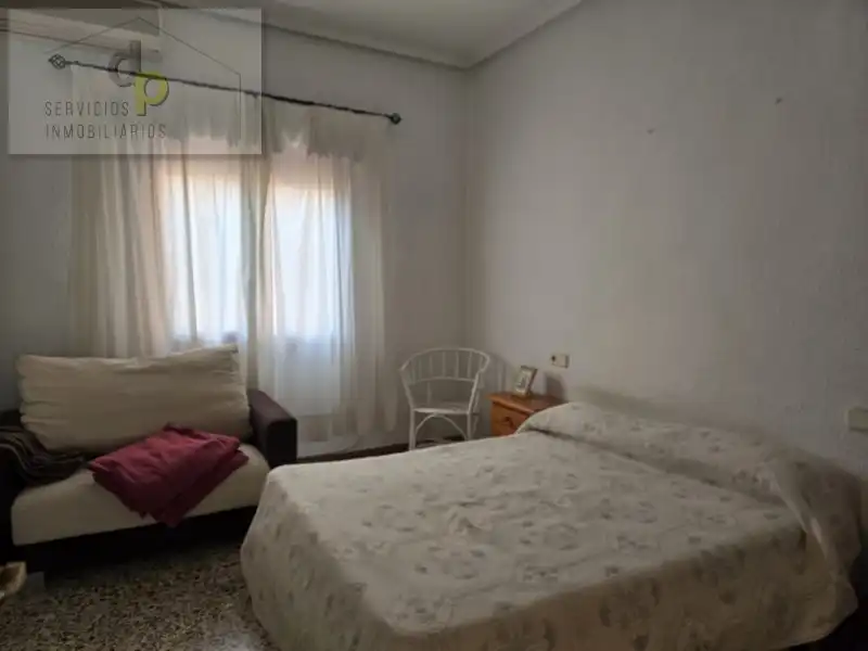 Dormitori de Casa o xalet en venda en Elche / Elx amb Jardí privat, Terrassa i Traster