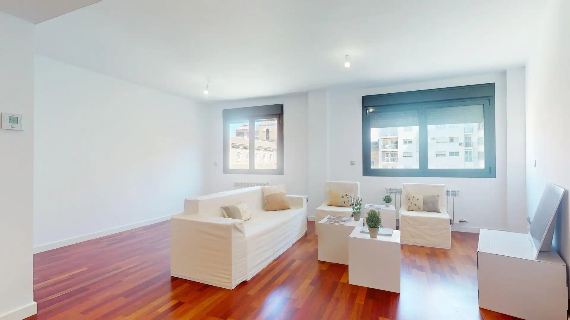 Sala de estar de Dúplex de alquiler en Zaragoza con Aire acondicionado, Calefacción y Balcón