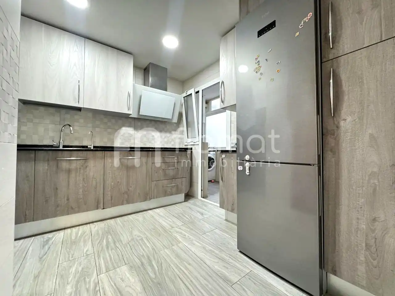 Kitchen of Flat for sale in Figueres