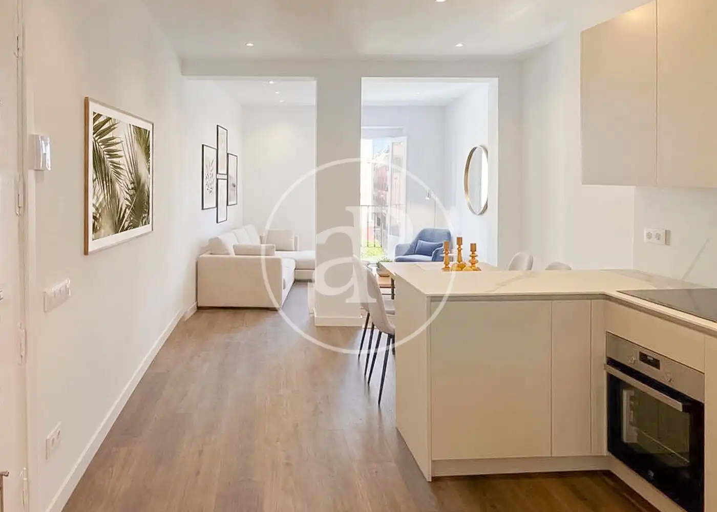 Living room of Flat for sale in Madrid  with Air Conditioner, Heating and Balcony