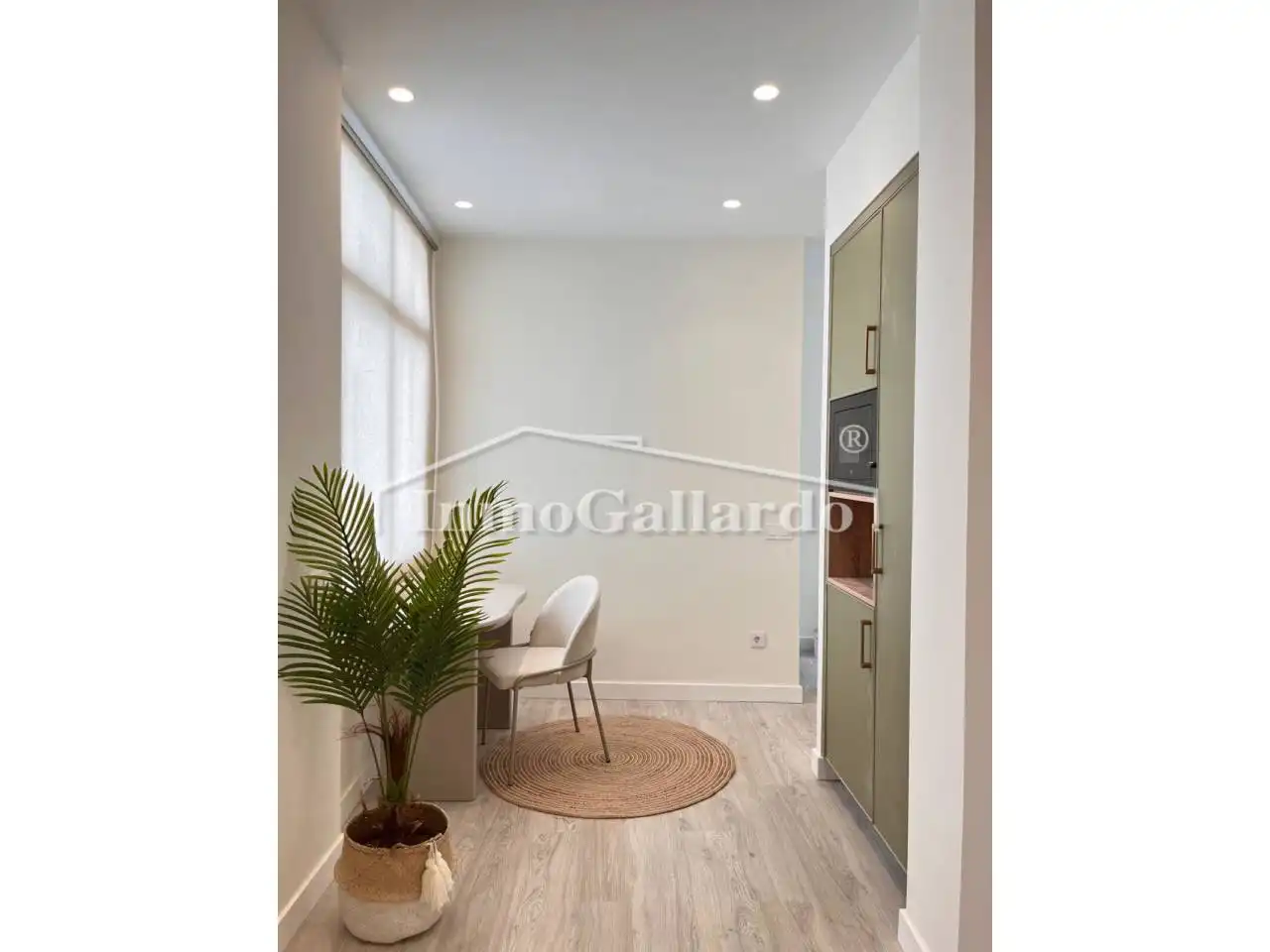 Flat for sale in Málaga  with Furnished and Alarm