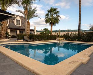 Piscina de Casa o xalet en venda en Alicante / Alacant amb Aire condicionat, Calefacció i Jardí privat
