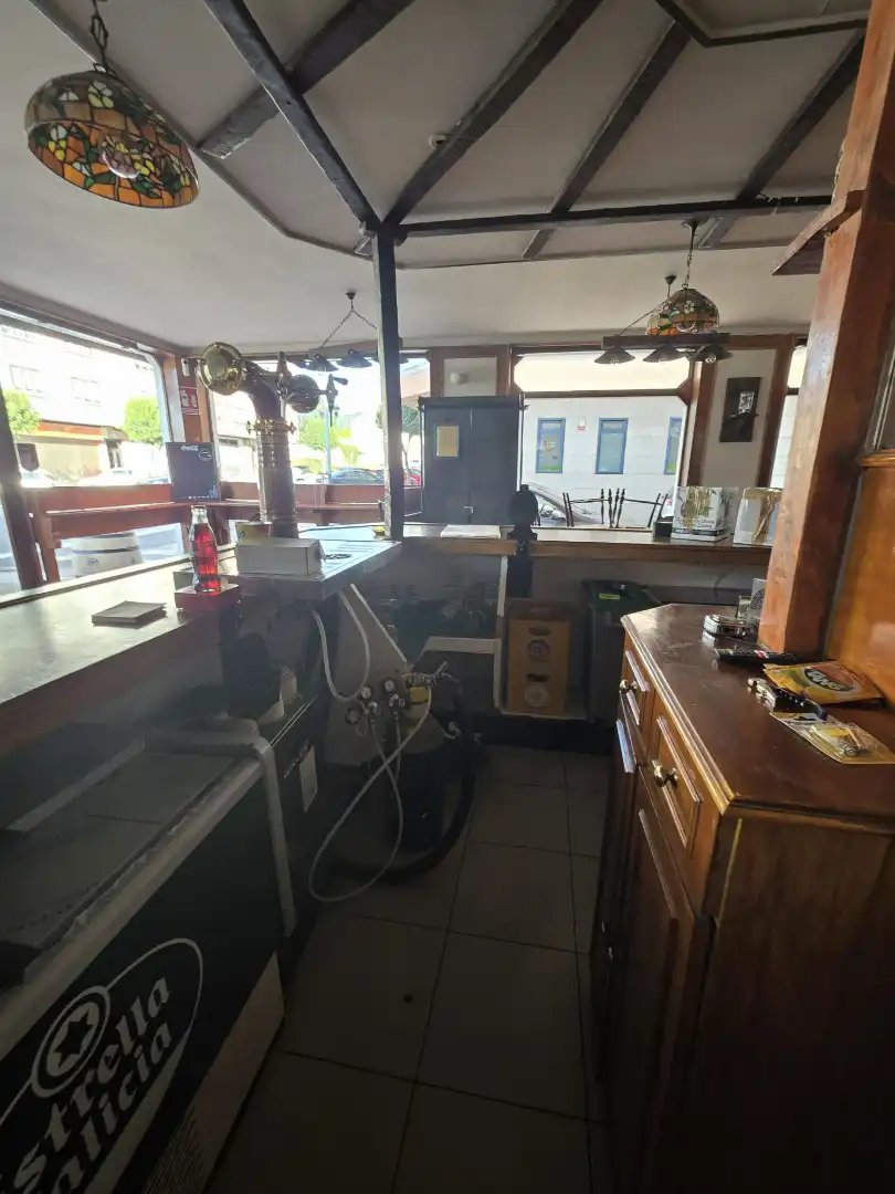 Local de lloguer en Narón amb Moblat