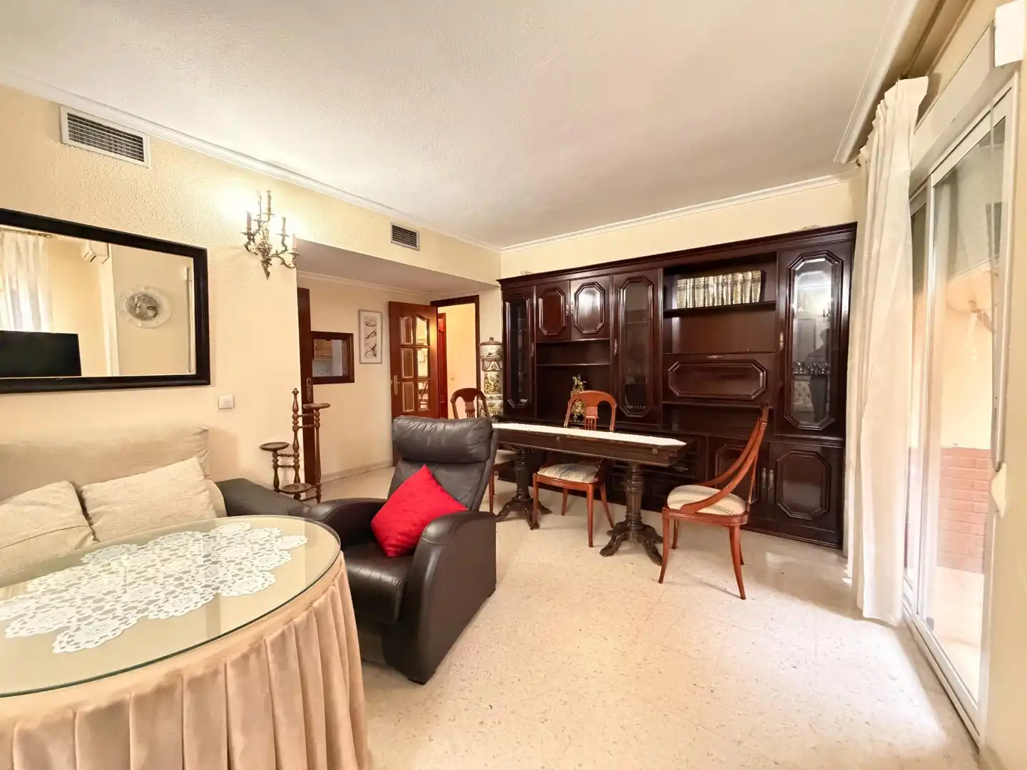 Wohnzimmer von Wohnung zum Verkauf in  Córdoba Capital