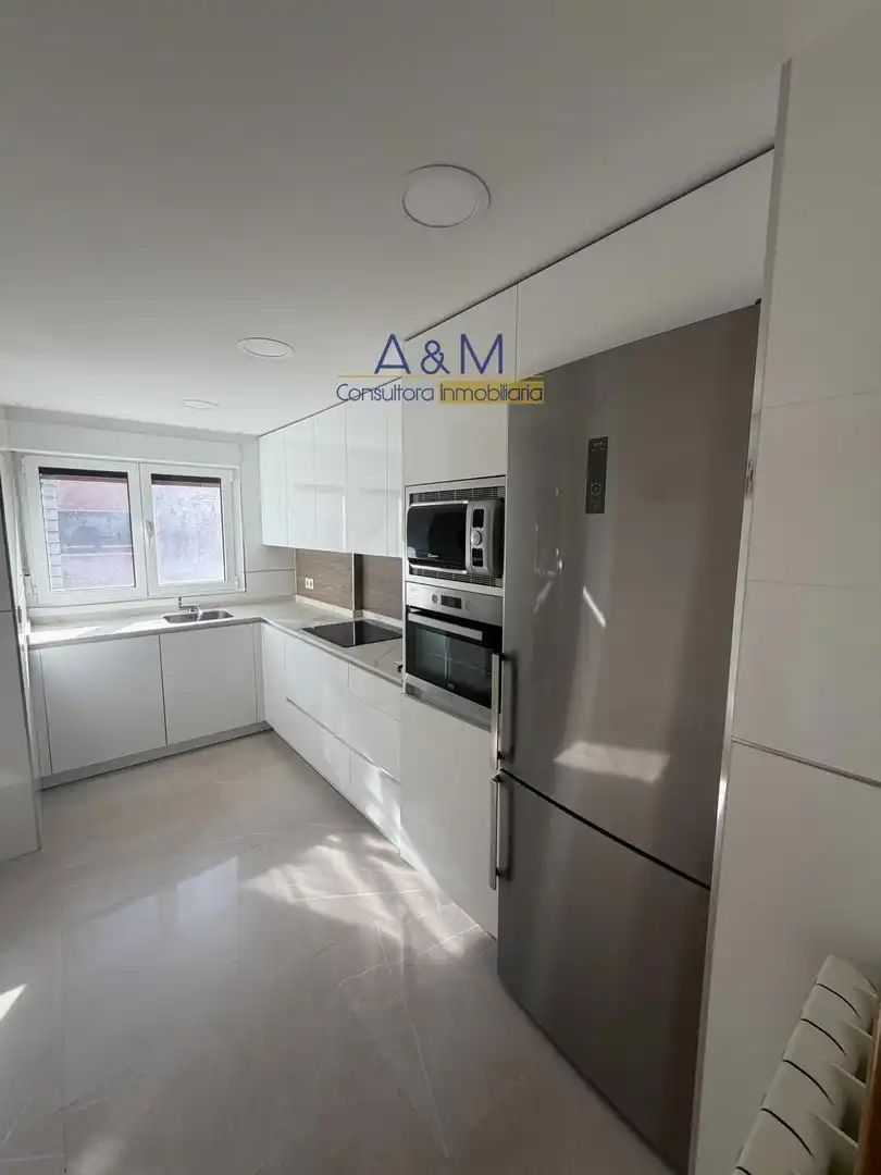 Piso con piscina en venta en RAMON Y CAJAL, imagen 8