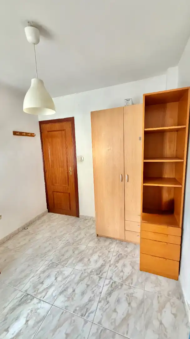 Habitación de Piso en venta en Madrid con Calefacción, Parquet y Amueblado