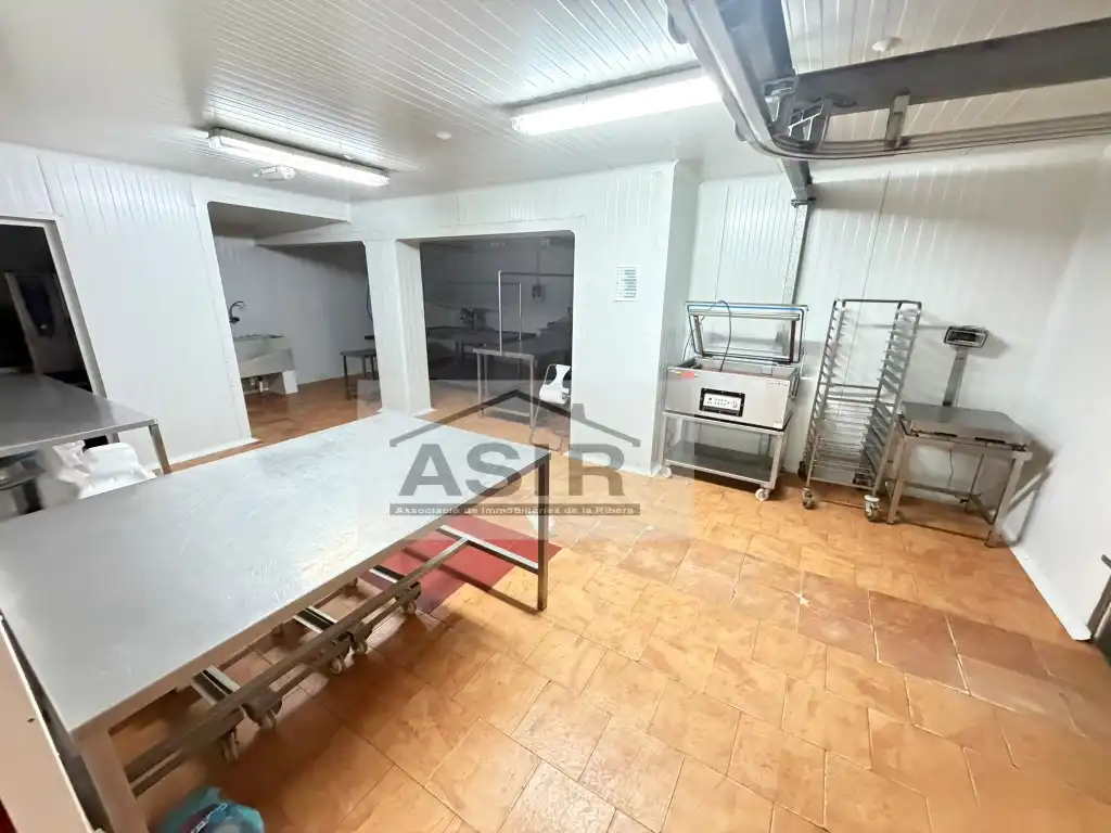 Local comercial de lloguer a Calle Reverend Rafael Peris, imagen 33