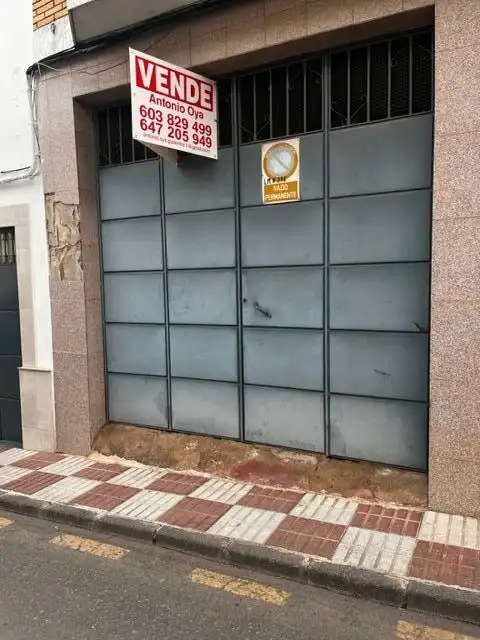 Local comercial en venda a Mancha Real