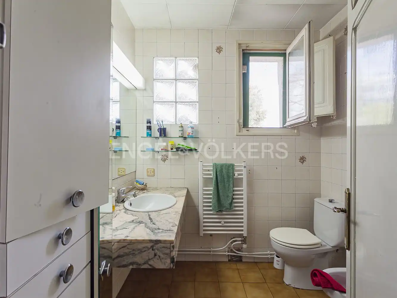 Baño de Casa o chalet en venta en Viladecavalls con Aire acondicionado, Calefacción y Jardín privado