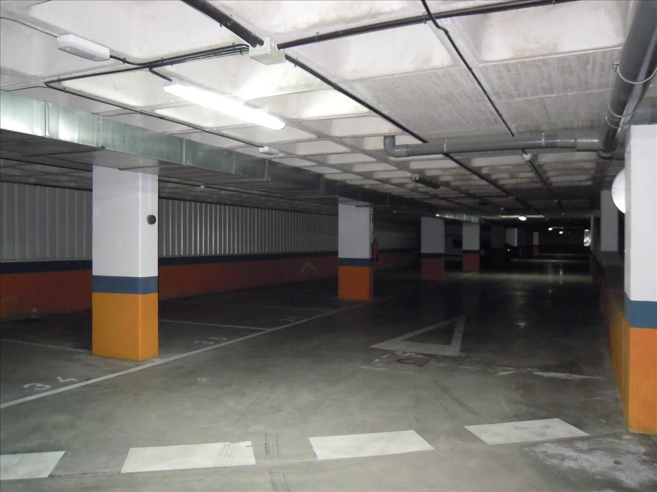 Garage for sale in Calle VEL?ZQUEZ, 2, Brezo