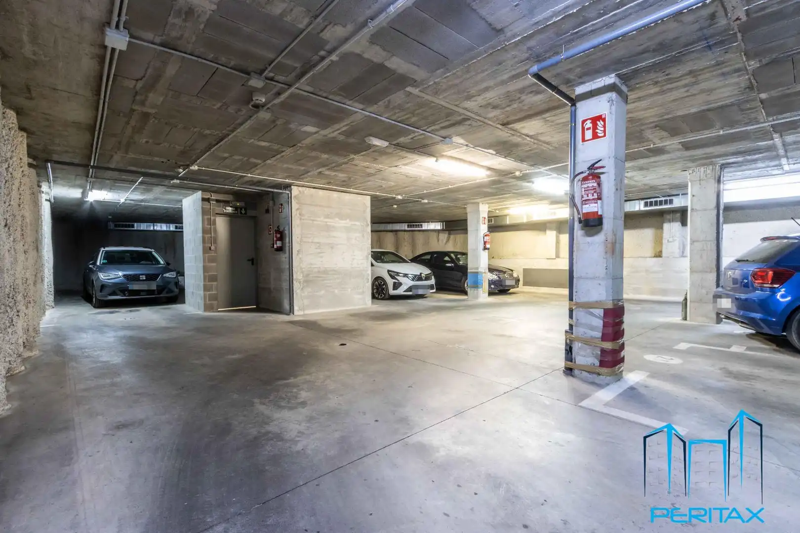 Penthouse with terrace for sale in Carrer de les Tres Creus, imagen 51