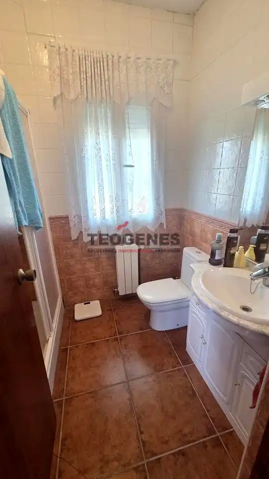 Bathroom of Houses for sale in Villares del Saz  with Heating