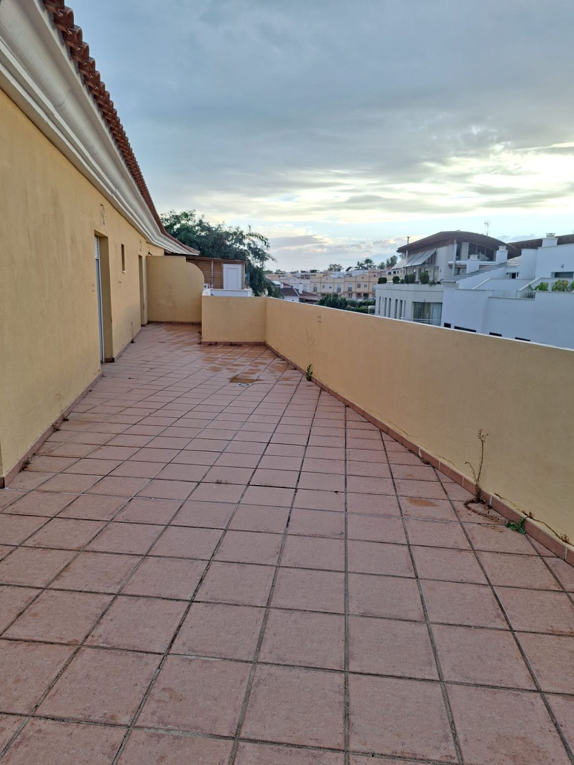 Terrassa de Pis en venda en Estepona amb Calefacció i Terrassa