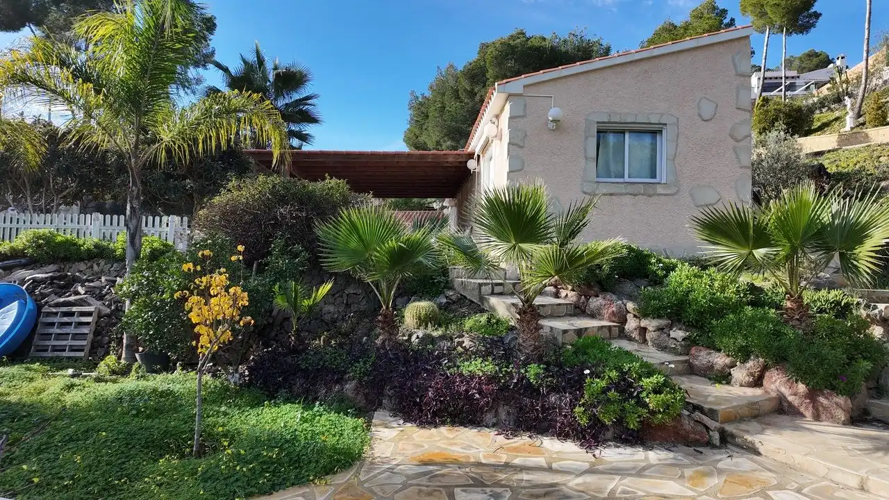 Jardín de Casa o chalet en venta en L'Alfàs del Pi con Aire acondicionado, Calefacción y Jardín privado