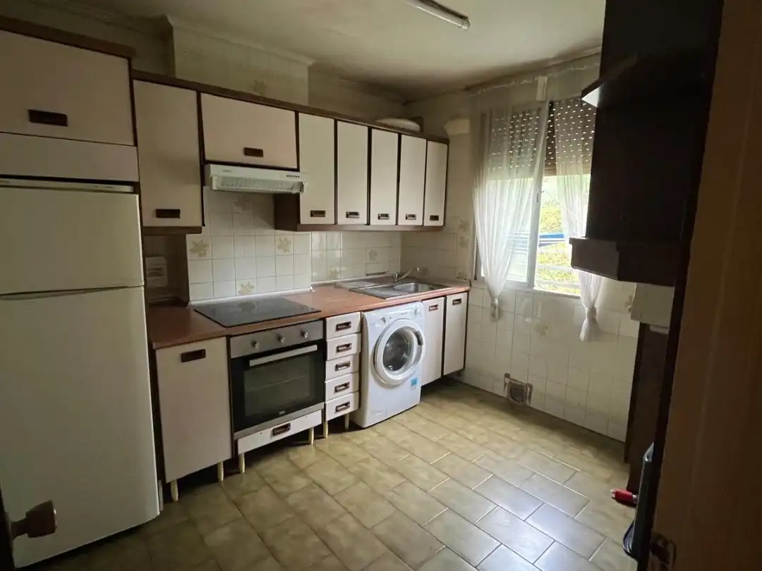 Kitchen of Flat for sale in Begoña - Santutxu