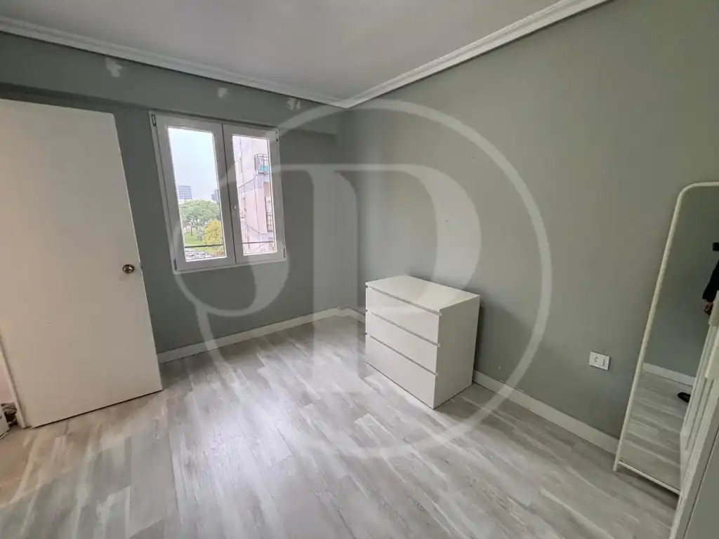 Flat for sale in Calle Pintor Cabrera, imagen 4