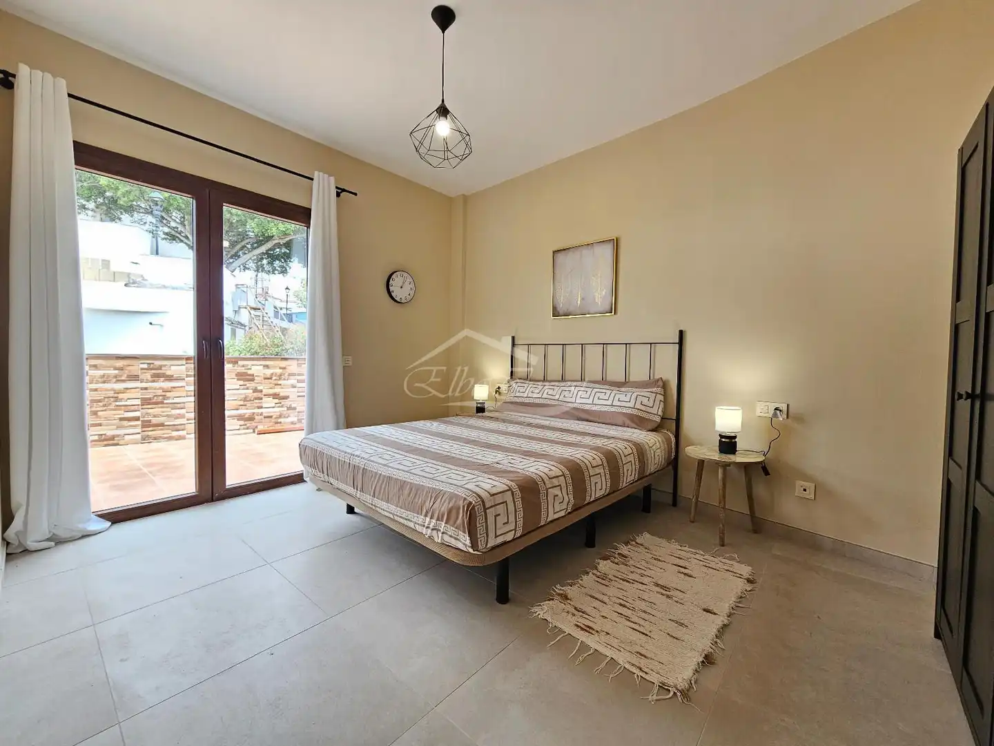 Habitación de Casa adosada de alquiler en San Miguel de Abona con Terraza y Amueblado