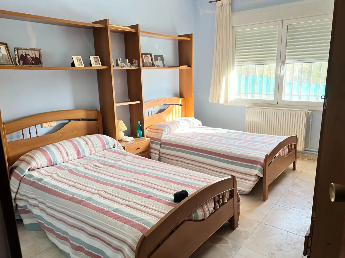 Schlafzimmer von Haus oder Chalet zum Verkauf in Puerto Lápice mit Klimaanlage, Heizung und Privatgarten