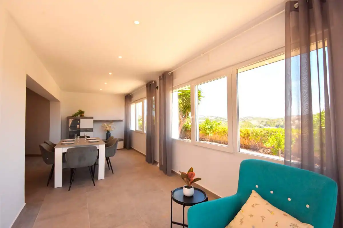 Sala de estar de Casa o chalet en venta en Calpe / Calp con Aire acondicionado, Jardín privado y Terraza