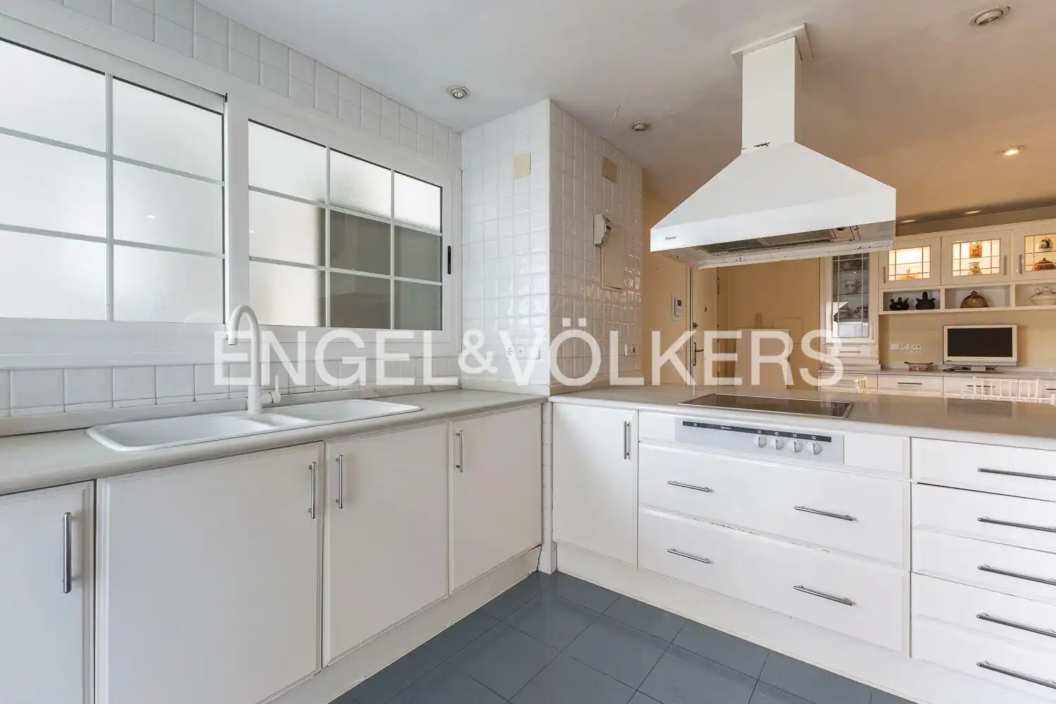 Cocina de Piso en venta en Gandia con Calefacción, Trastero y Amueblado