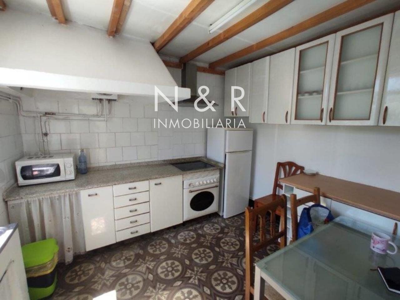 Kitchen of Flat to rent in Santiago de Compostela   with Furnished