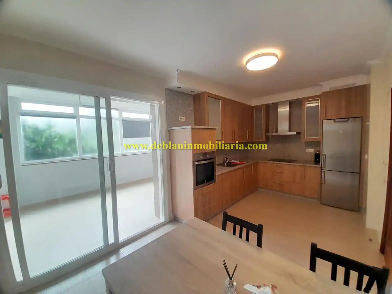 Küche von Wohnung zur Miete in O Porriño   mit Terrasse und Balkon