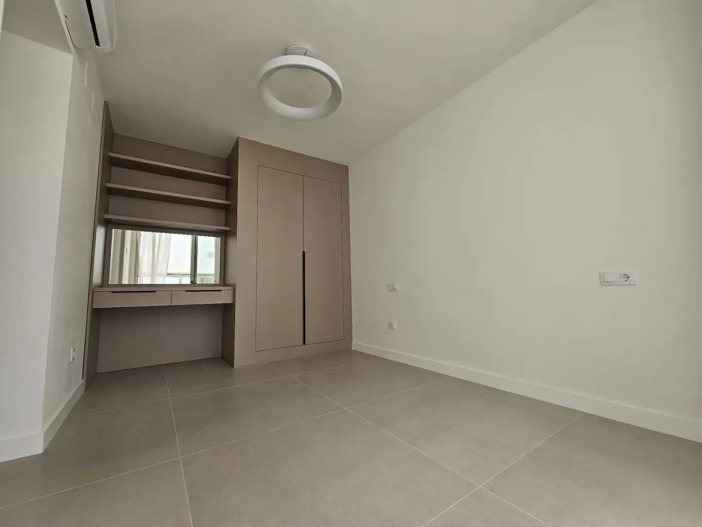 Habitación de Casa adosada en venta en Calpe / Calp con Aire acondicionado, Calefacción y Terraza